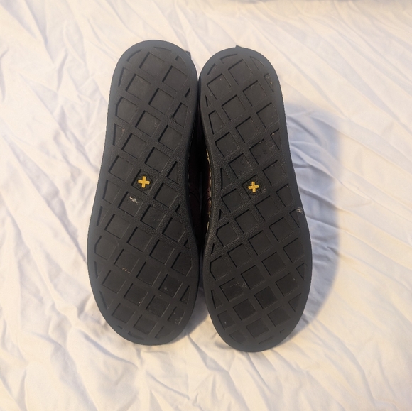 Boots - Picture 5 of 5